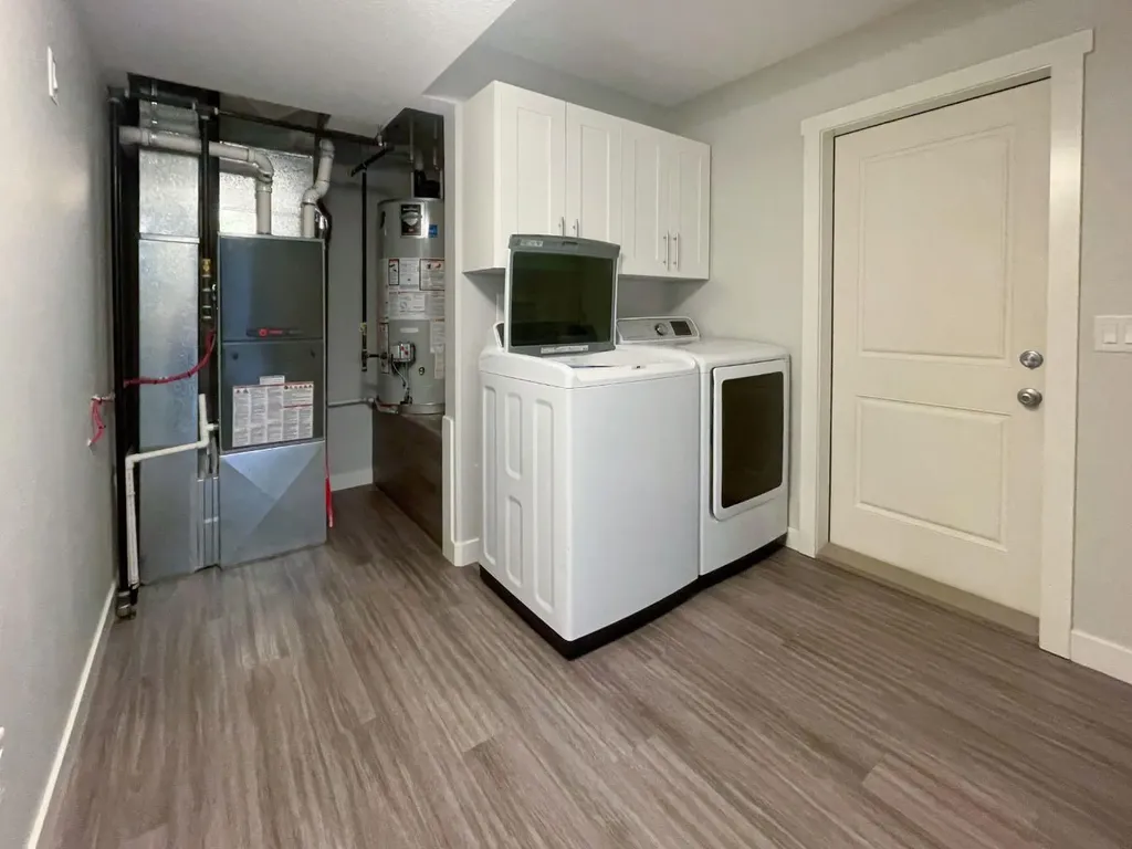 9521 88 Street Grande Prairie AB T8X 0N3