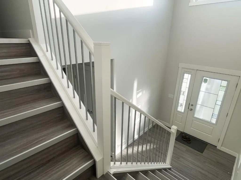 9521 88 Street Grande Prairie AB T8X 0N3