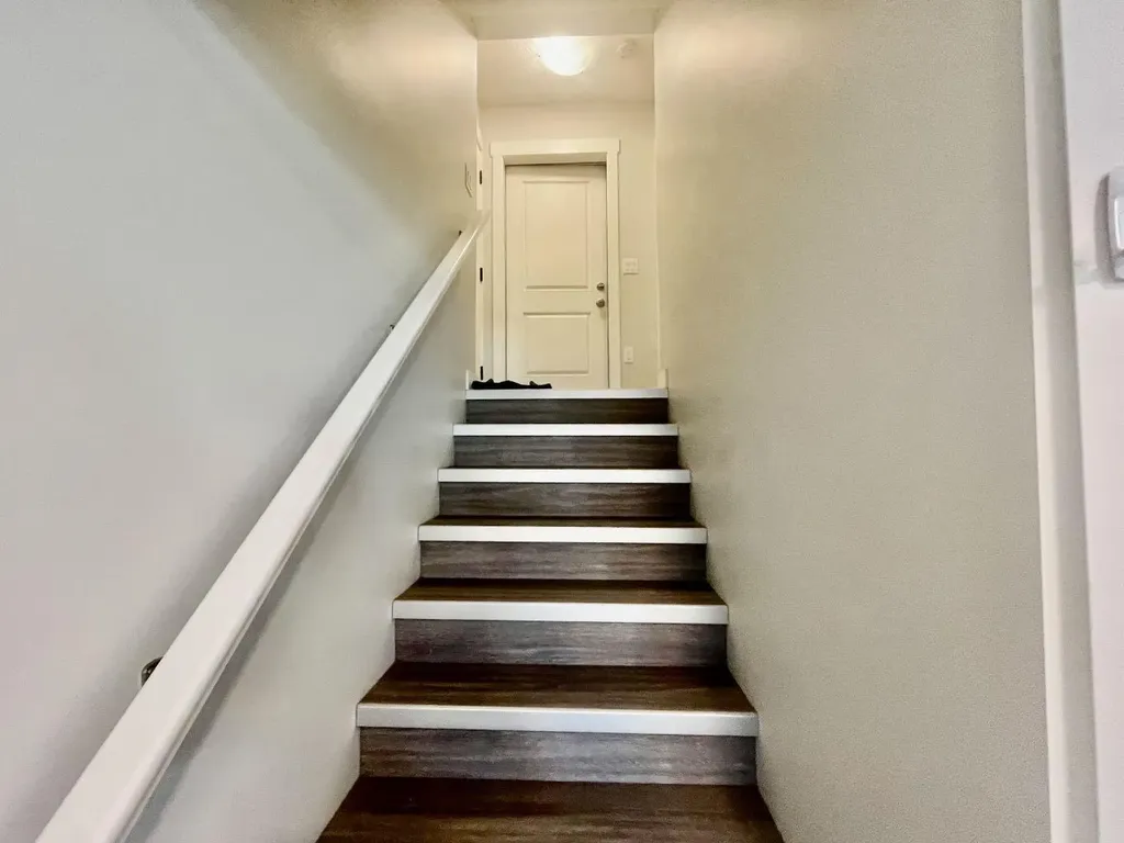9521 88 Street Grande Prairie AB T8X 0N3