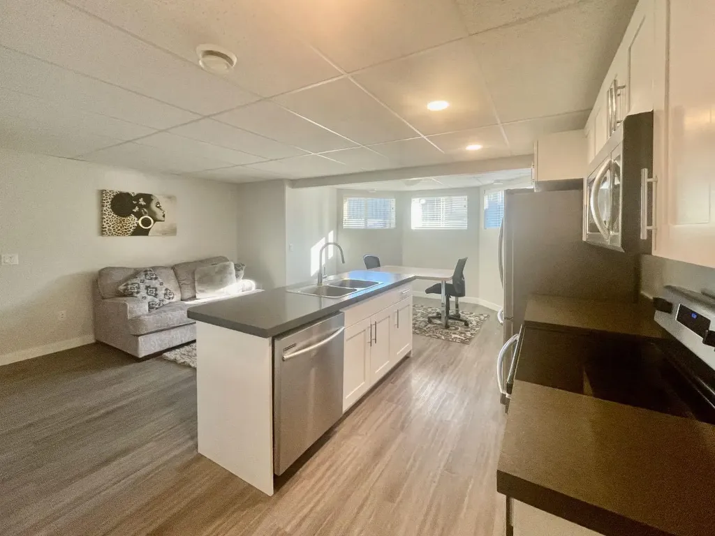9521 88 Street Grande Prairie AB T8X 0N3