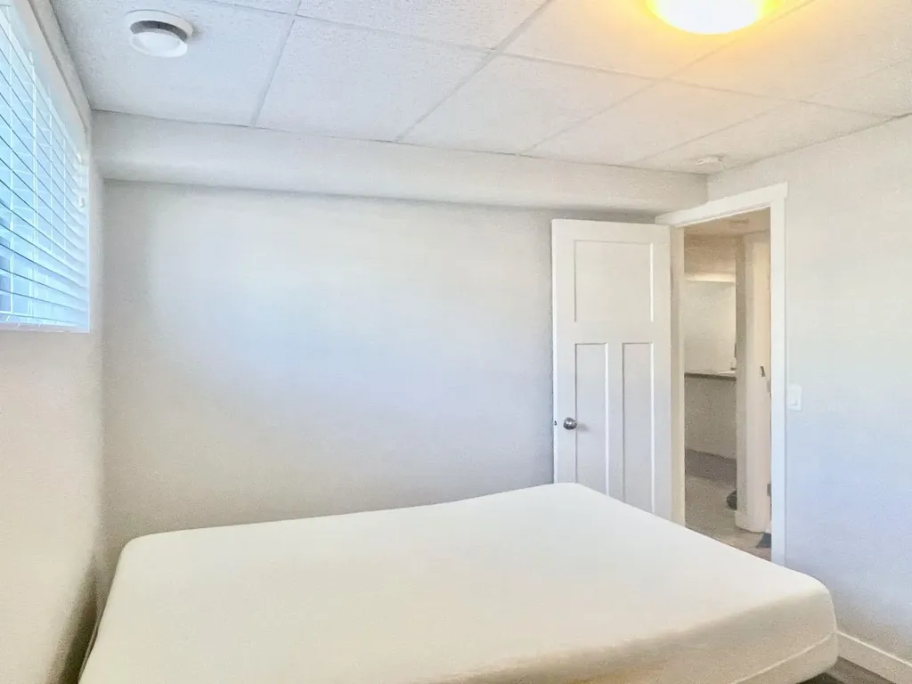 9521 88 Street Grande Prairie AB T8X 0N3