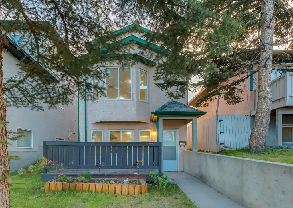 1135 37 Street SE Calgary AB T2A 1E2