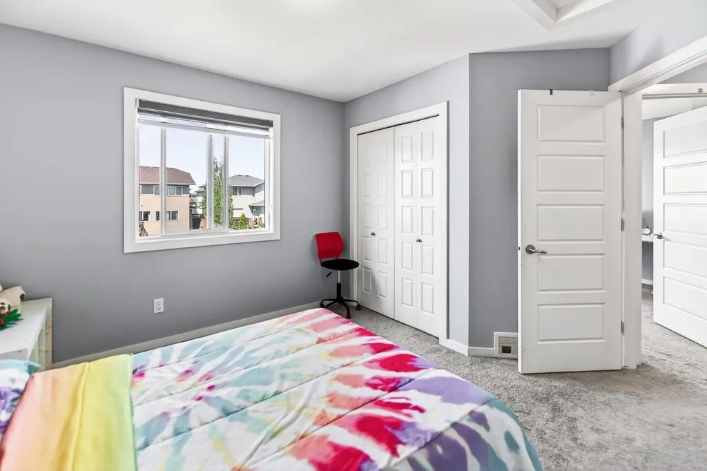 318 Teasdale Drive Red Deer AB T4P 0T1