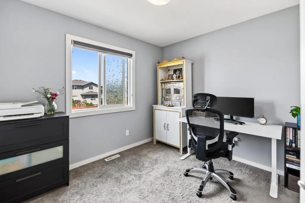 318 Teasdale Drive Red Deer AB T4P 0T1