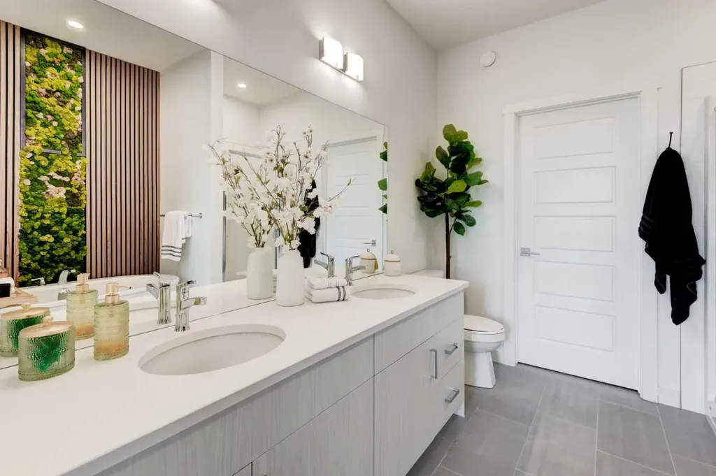 47 Walgrove Park SE Calgary AB T2X 4N9