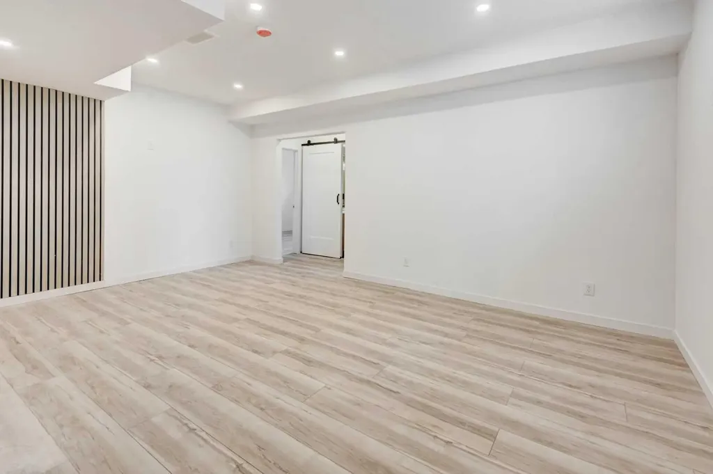 47 Walgrove Park SE Calgary AB T2X 4N9
