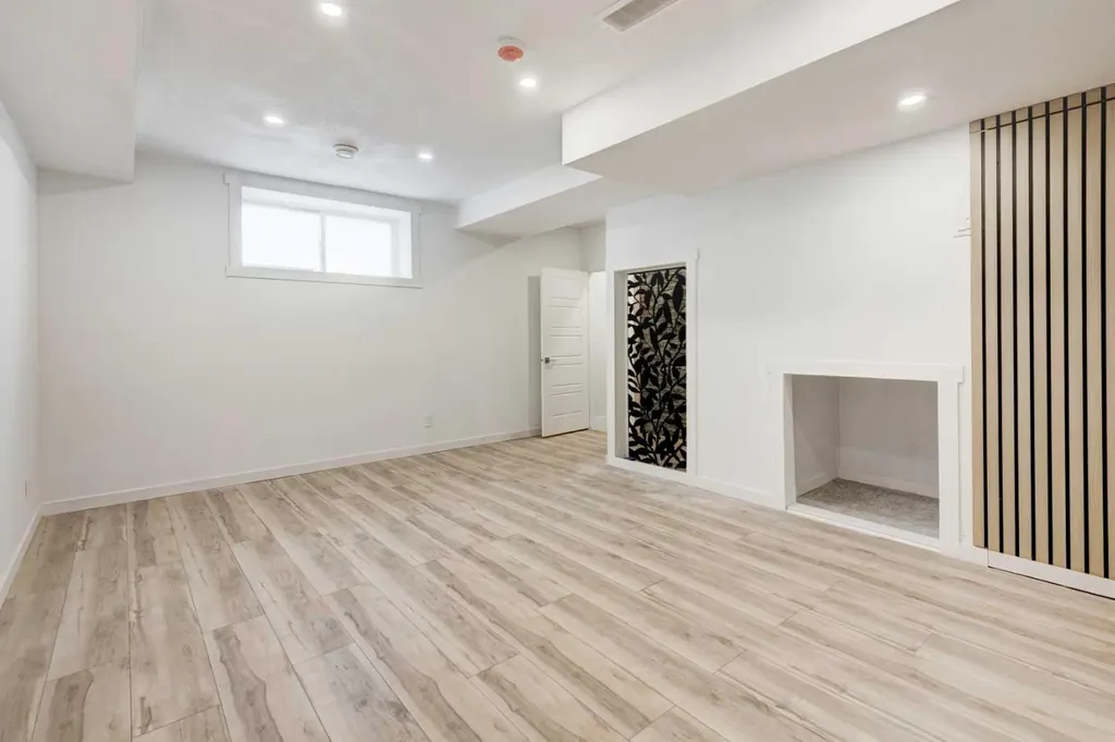 47 Walgrove Park SE Calgary AB T2X 4N9