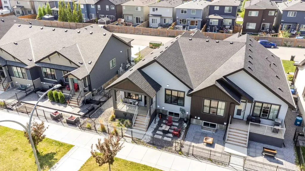 47 Walgrove Park SE Calgary AB T2X 4N9