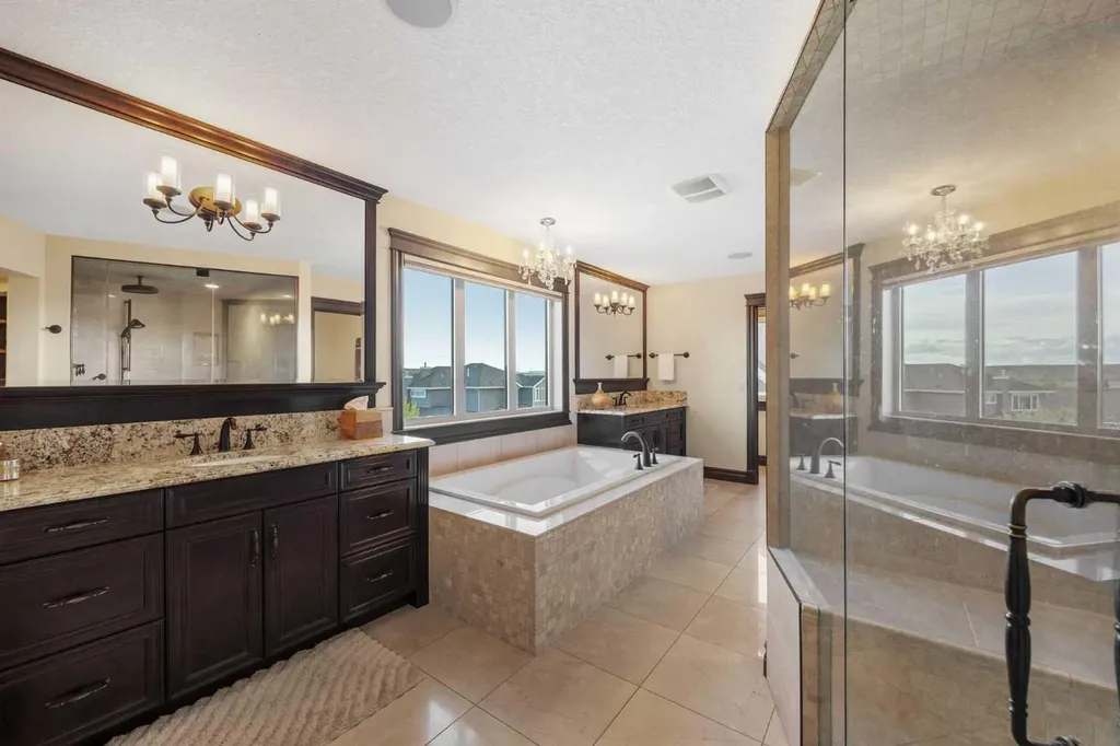11 Timberline Gate SW Calgary AB T3H 0W3