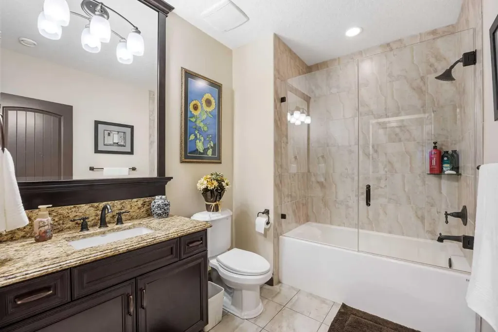 11 Timberline Gate SW Calgary AB T3H 0W3