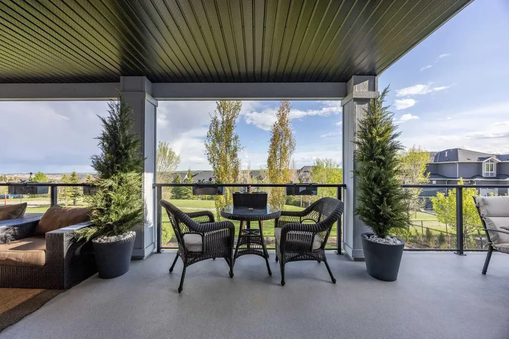11 Timberline Gate SW Calgary AB T3H 0W3
