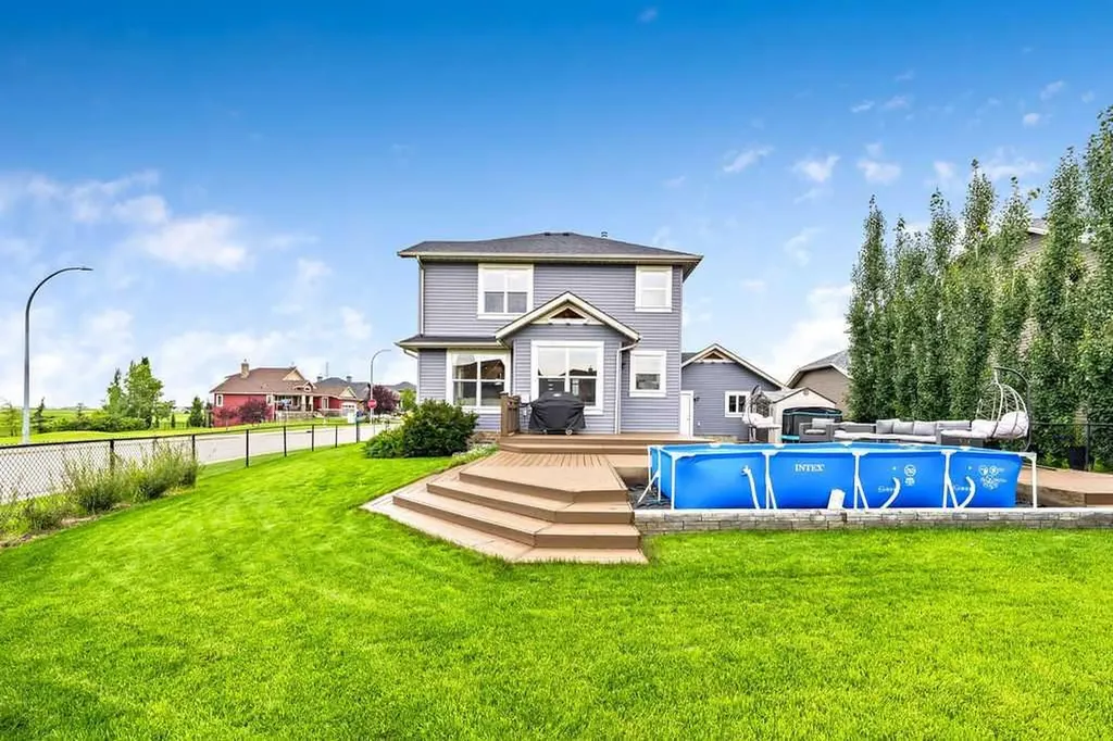 703 Boulder Creek Drive SE Langdon AB T0J 1X3