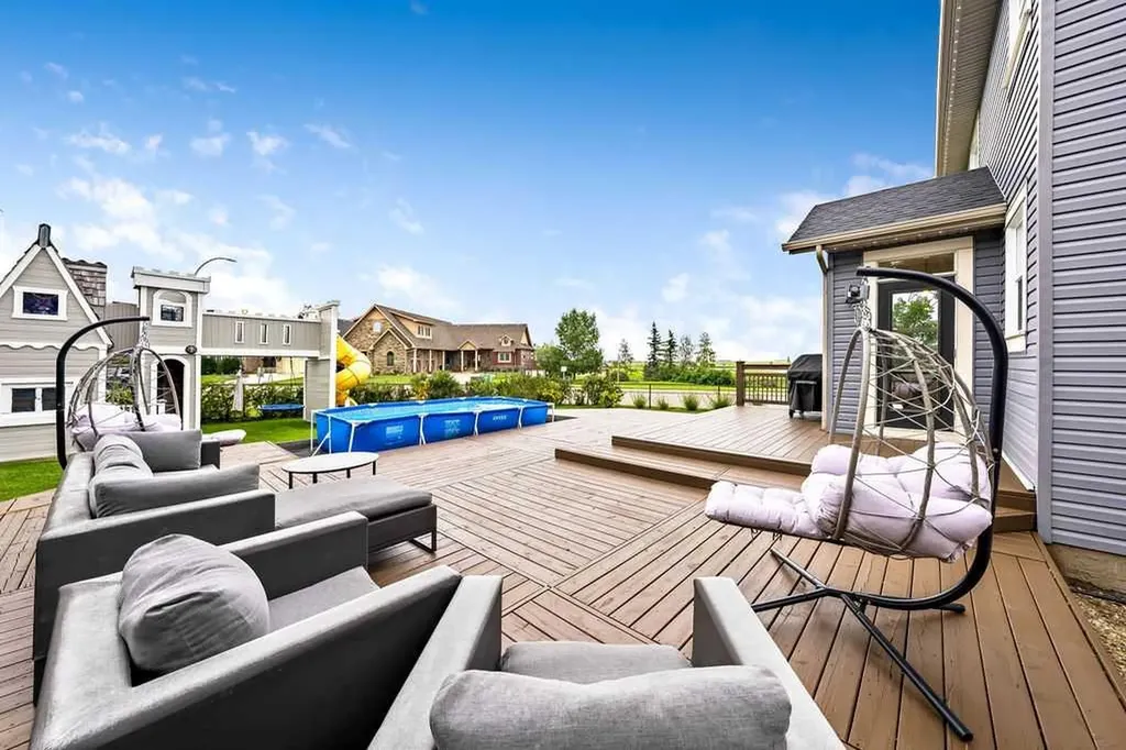 703 Boulder Creek Drive SE Langdon AB T0J 1X3