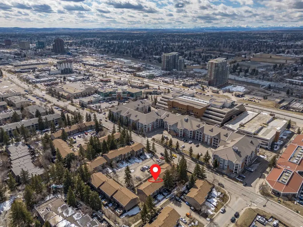 210 86 Avenue SE Calgary AB T2H 1N6