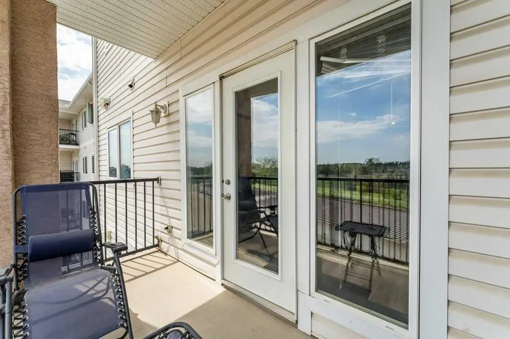 300 Edwards Way NW Airdrie AB T4B 3B4