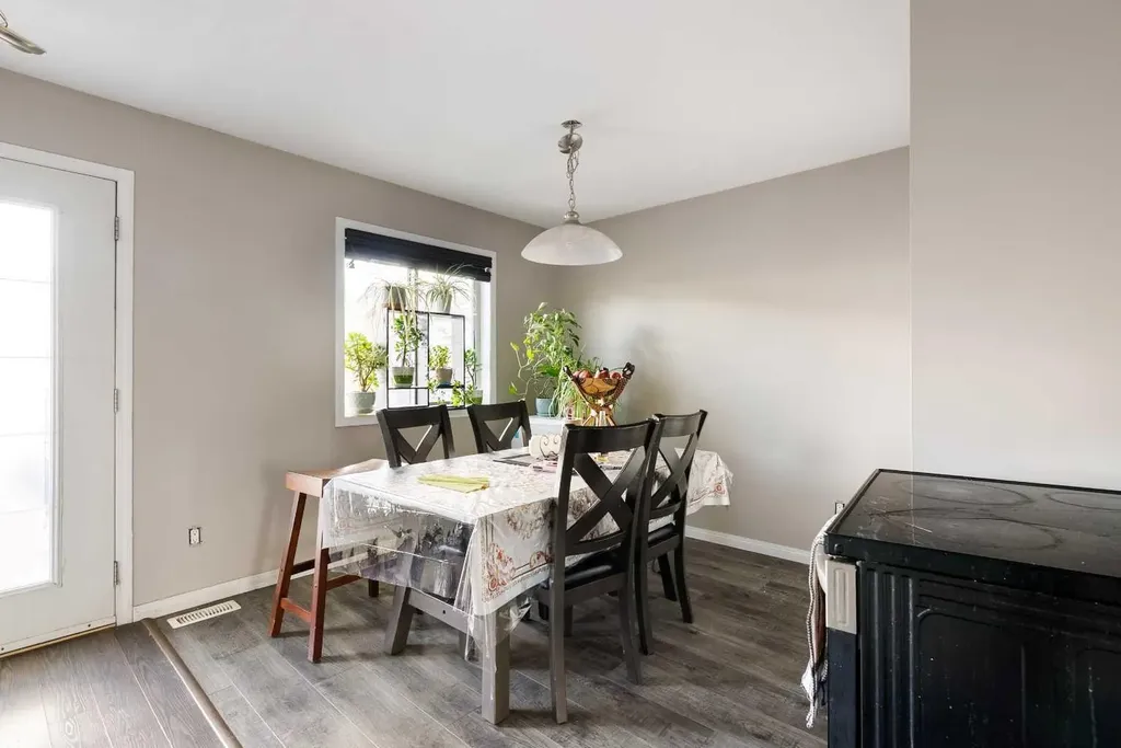 187 Millennium Gate Fort Mcmurray AB T9K 0P3