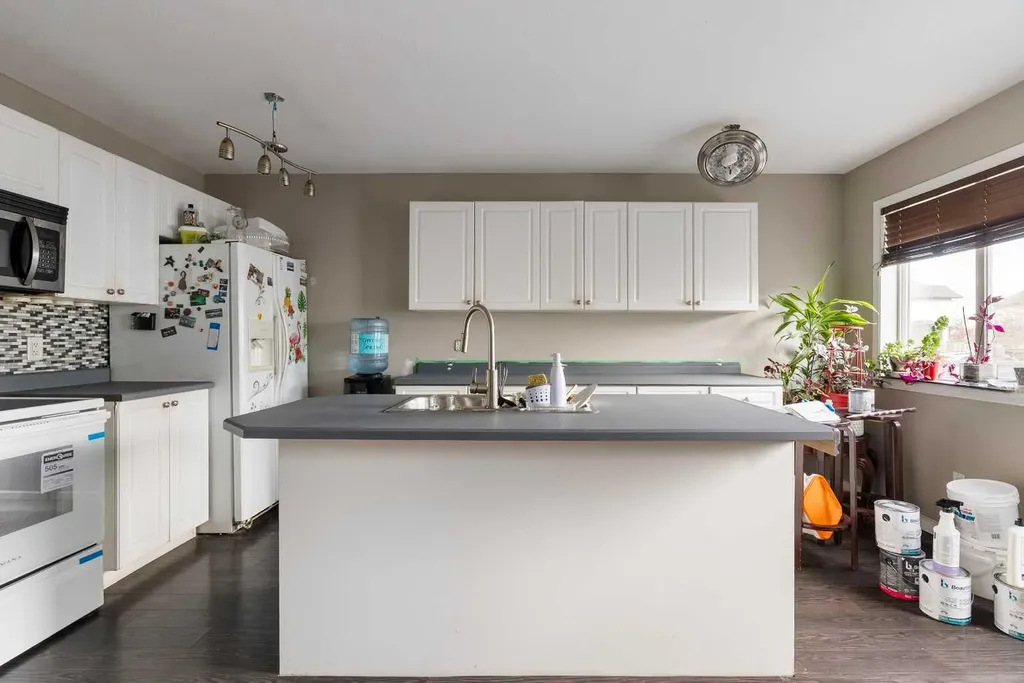 187 Millennium Gate Fort Mcmurray AB T9K 0P3
