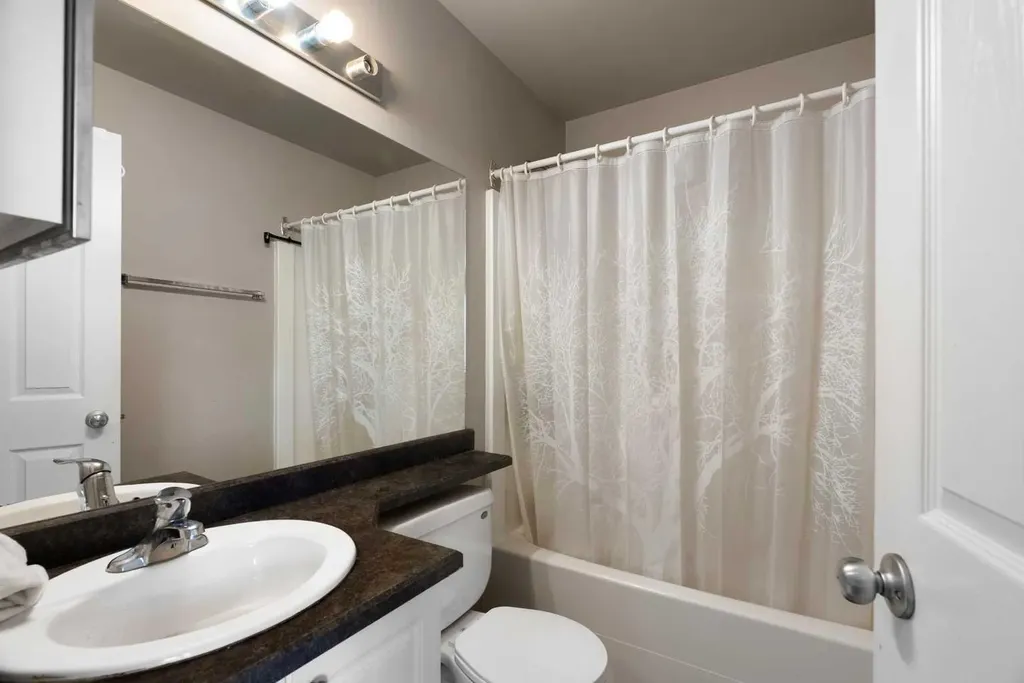 187 Millennium Gate Fort Mcmurray AB T9K 0P3