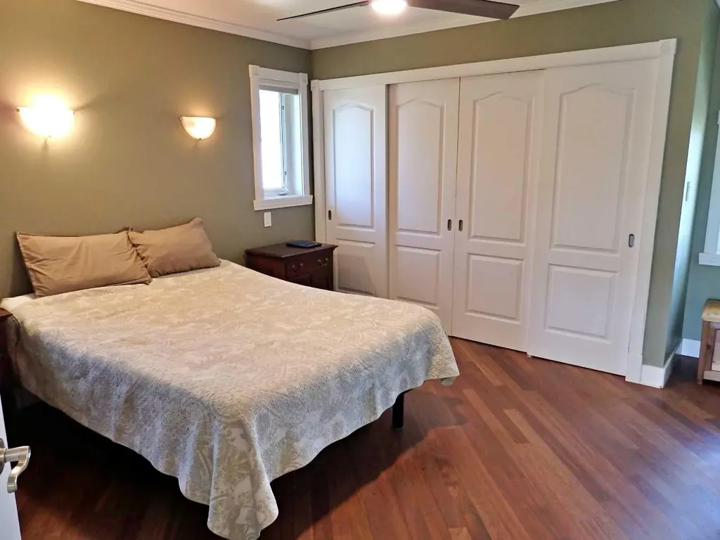 5922 52 Avenue Vermilion AB T9X 1X3