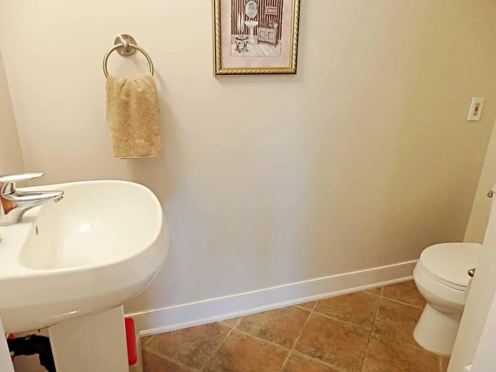 5922 52 Avenue Vermilion AB T9X 1X3