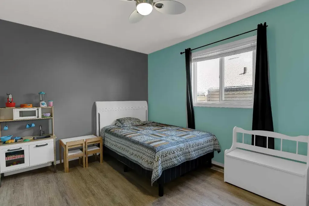 11 Pinnacle Road Grande Prairie AB T8W 0A9