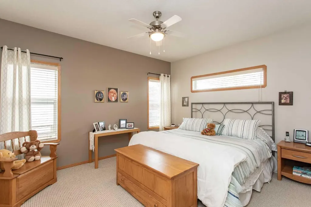 6 Adair Avenue Red Deer AB T4R3B2