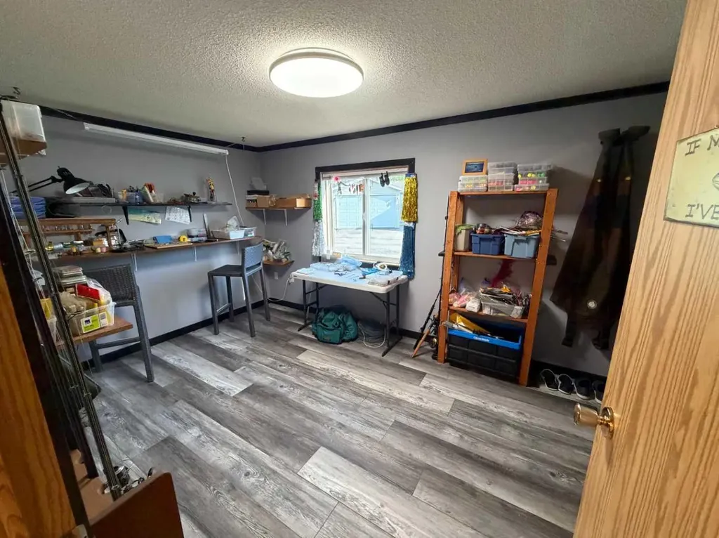 2923 31 Avenue S Lethbridge AB T1K 6S6