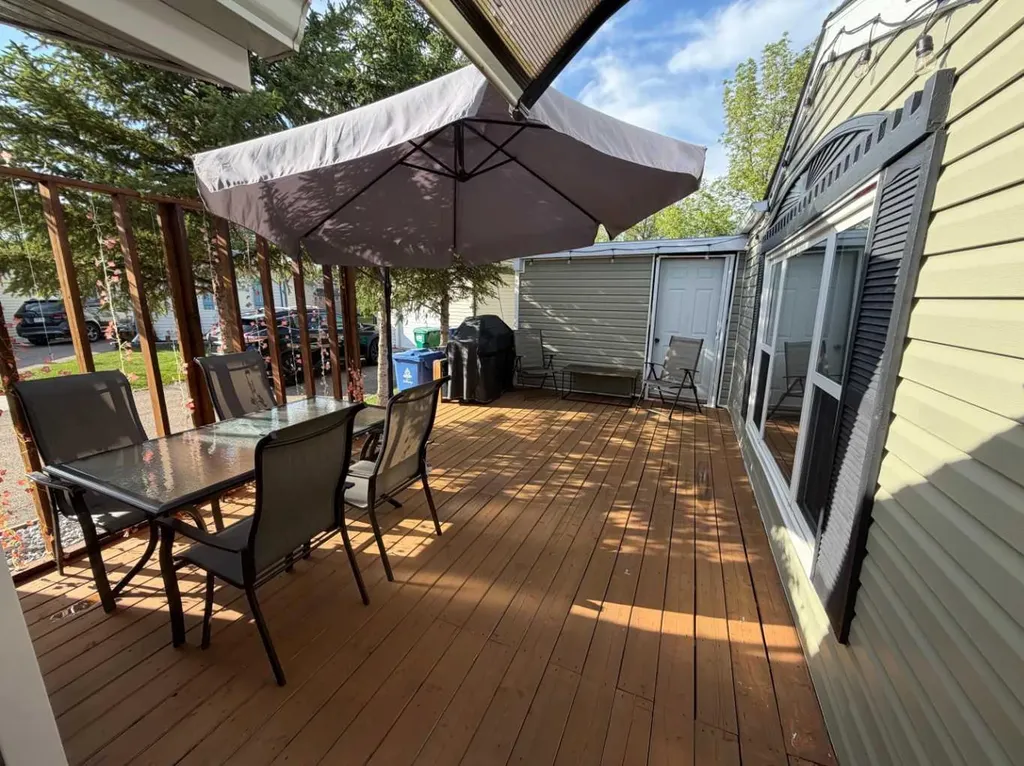 2923 31 Avenue S Lethbridge AB T1K 6S6
