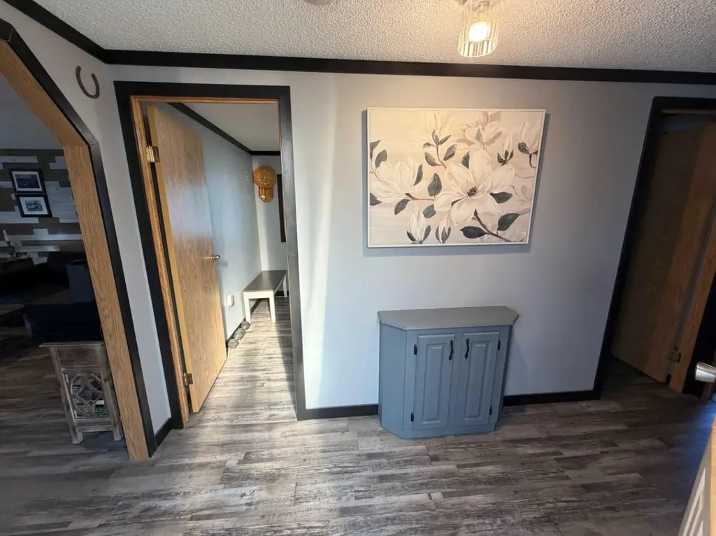 2923 31 Avenue S Lethbridge AB T1K 6S6