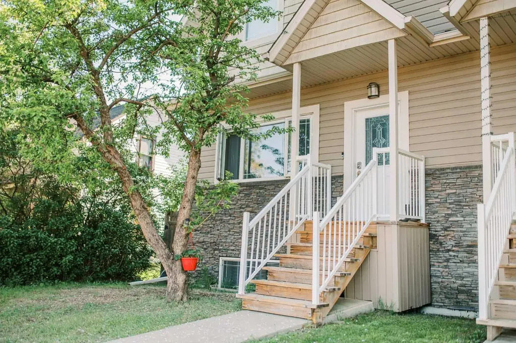 5007B 46 Street Stettler AB T4K 1A7