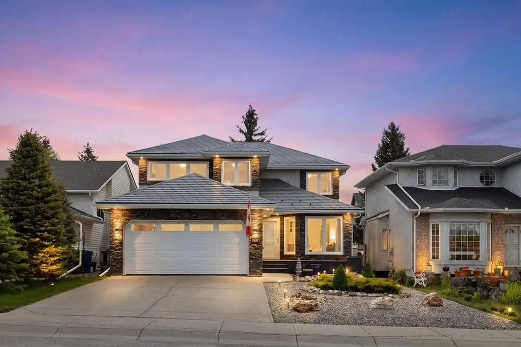 439 Douglas Woods Drive SE Calgary AB T2Z2H1