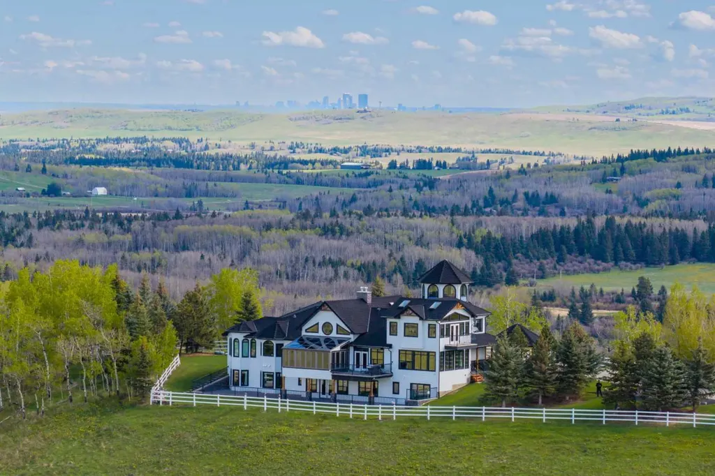 274256 272 Street W Rural Foothills County AB T0K1K0