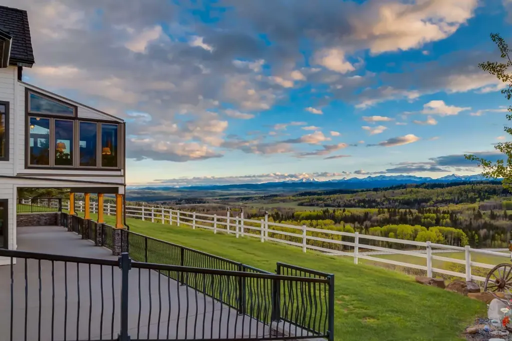274256 272 Street W Rural Foothills County AB T0K1K0