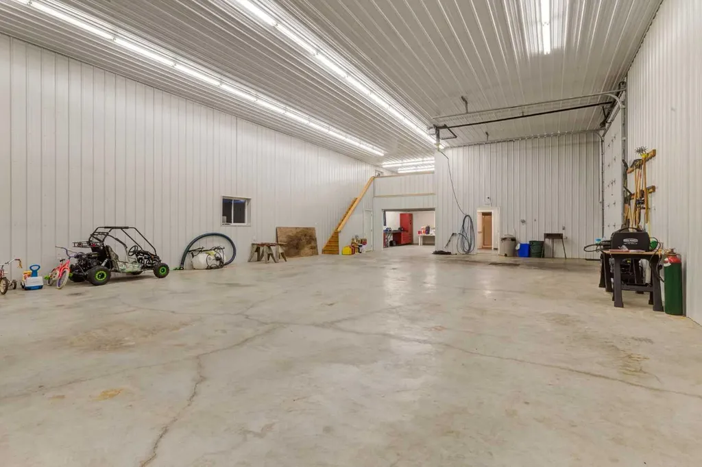 274256 272 Street W Rural Foothills County AB T0K1K0