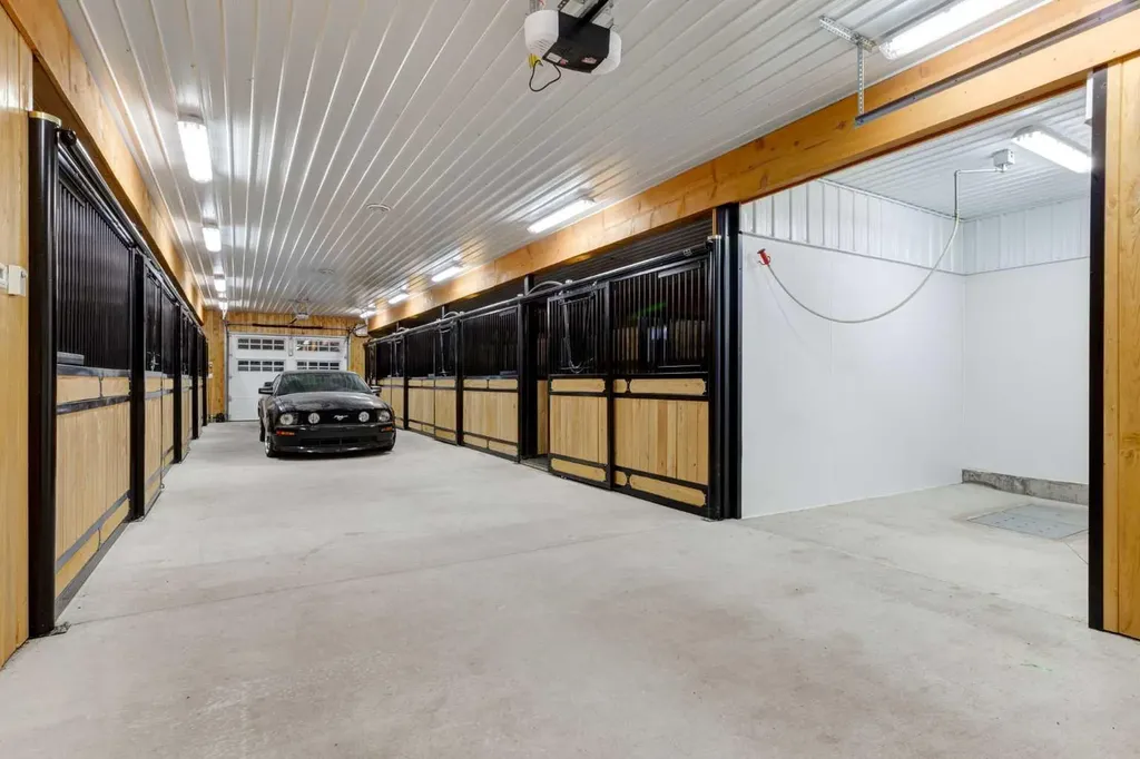 274256 272 Street W Rural Foothills County AB T0K1K0