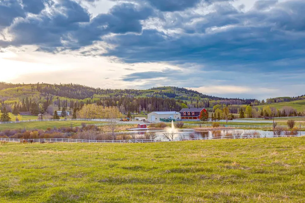 274256 272 Street W Rural Foothills County AB T0K1K0