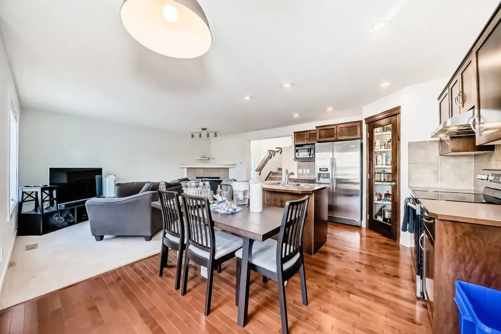 799 Tuscany Drive NW Calgary AB T3L 3A4