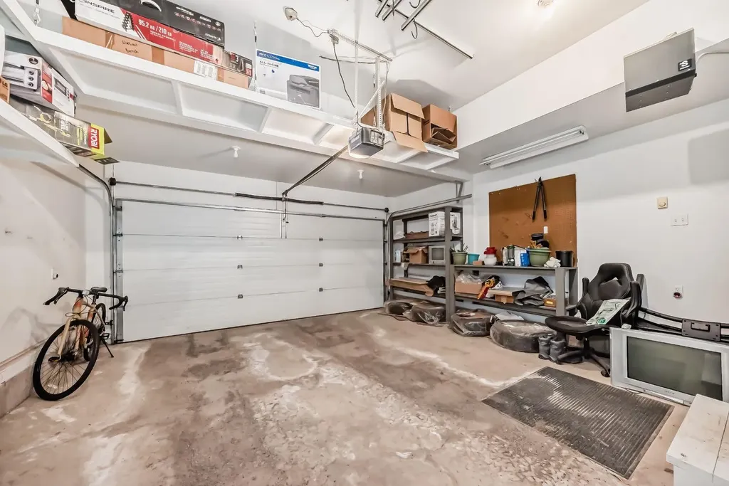 799 Tuscany Drive NW Calgary AB T3L 3A4