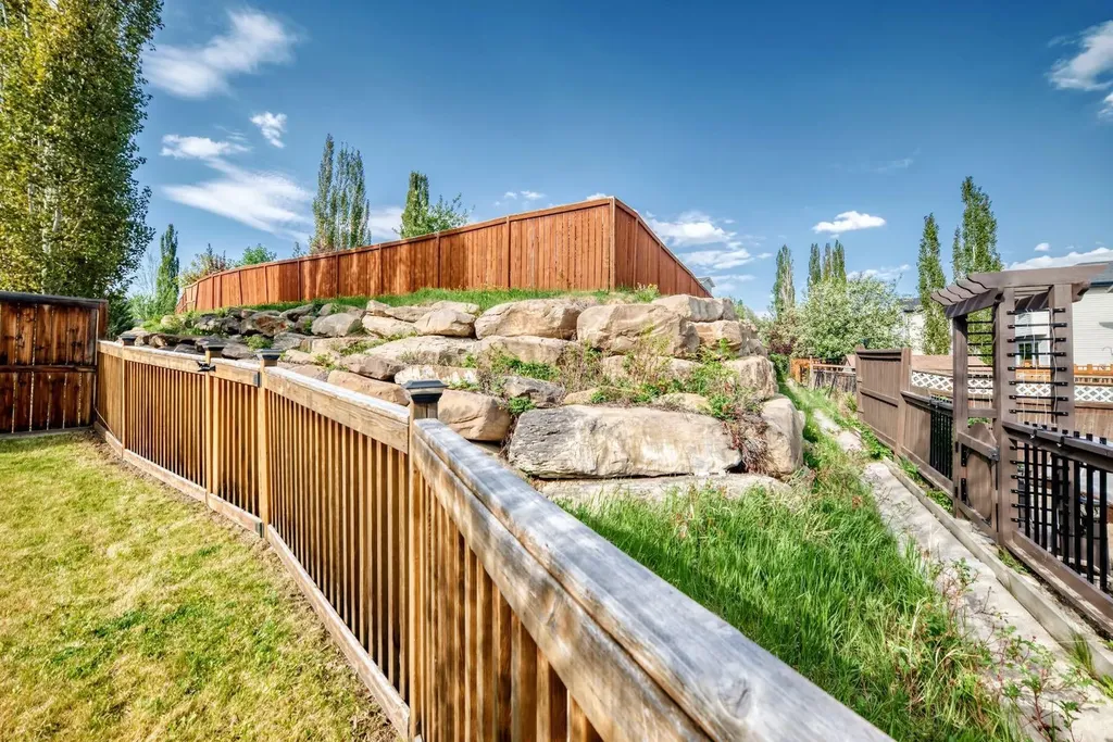 799 Tuscany Drive NW Calgary AB T3L 3A4