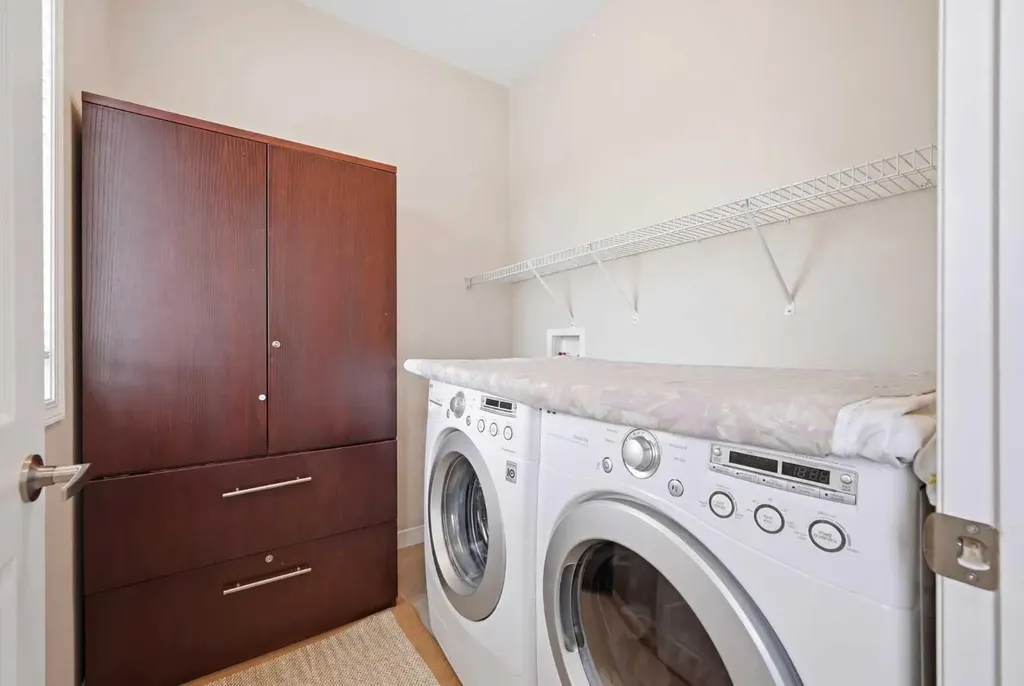146 Windwood Grove SW Airdrie AB T4B 3S8