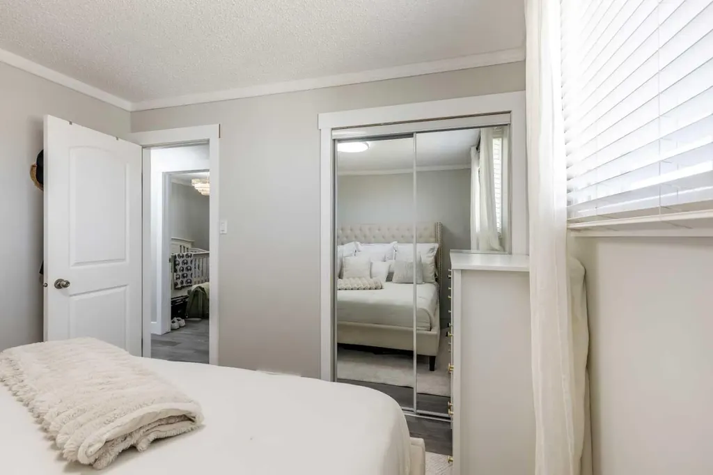 270 Shepherd Crescent SE Medicine Hat AB T1B 2K5