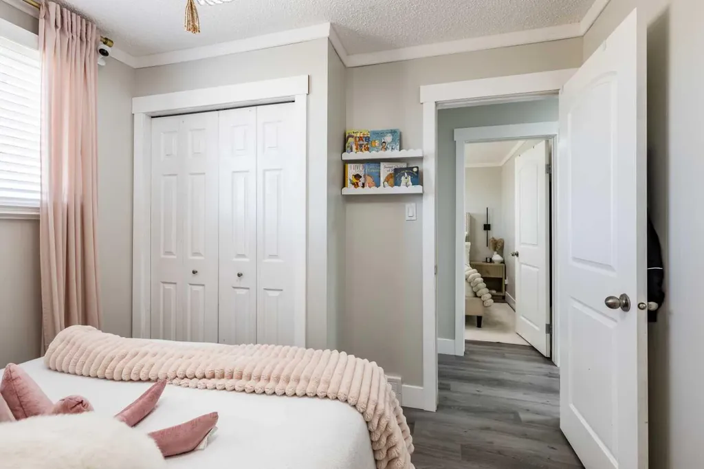 270 Shepherd Crescent SE Medicine Hat AB T1B 2K5