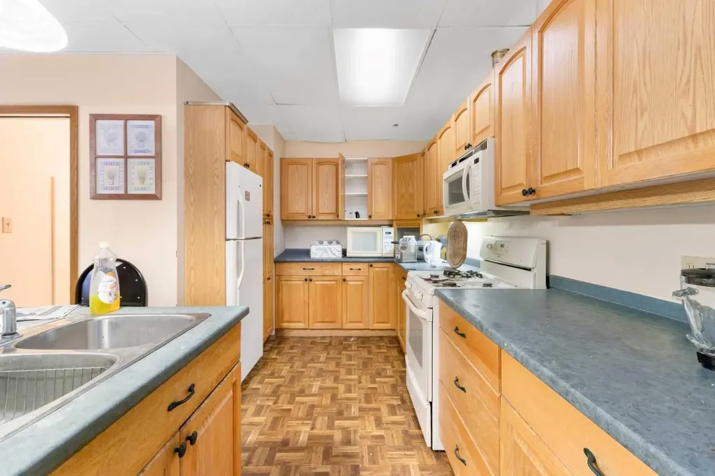4907 51 Street Breton AB T0C 0P0