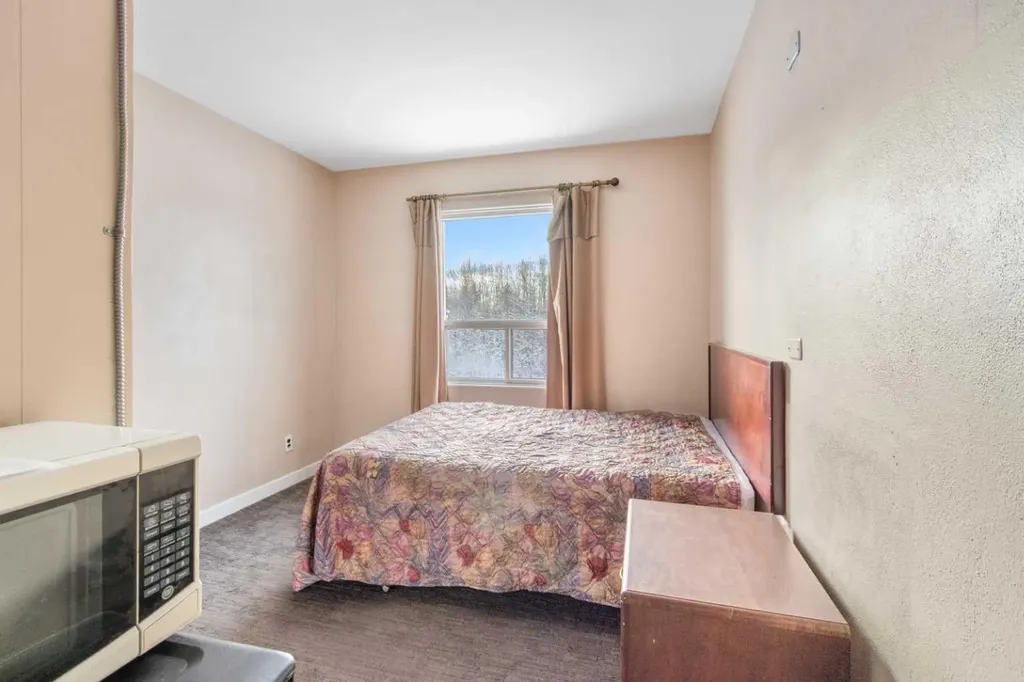 4907 51 Street Breton AB T0C 0P0
