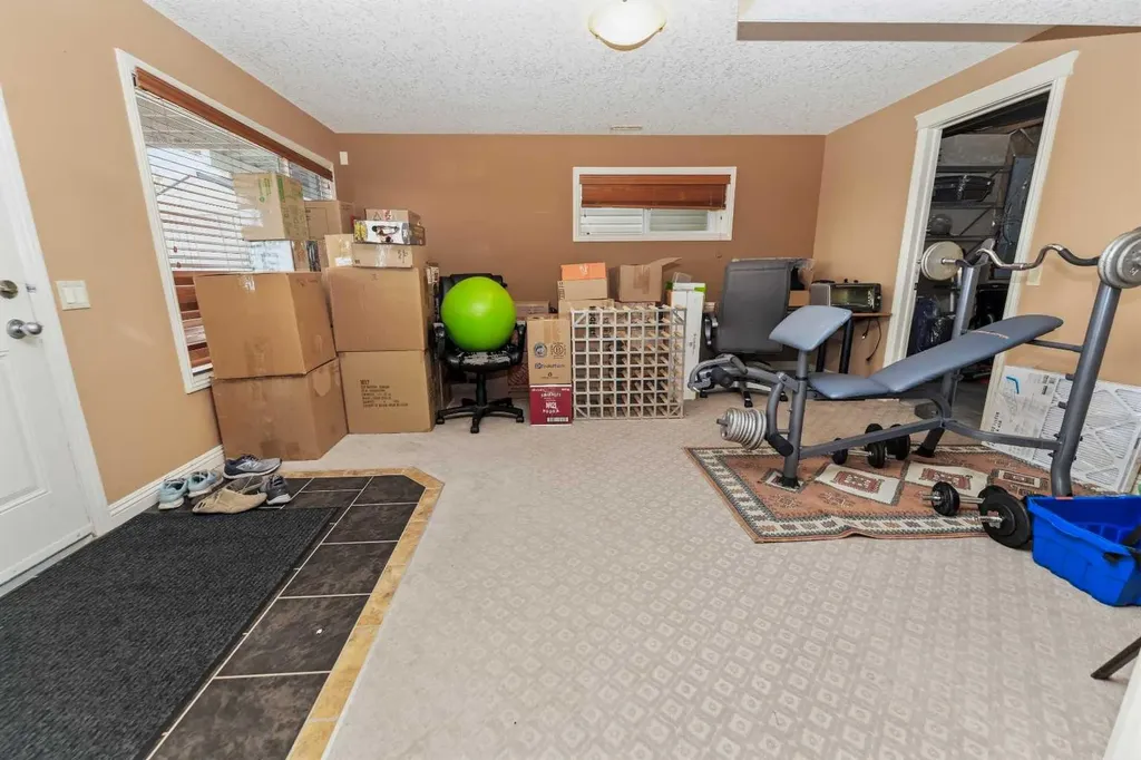 50 Panamount View NW Calgary AB T3K 0A6