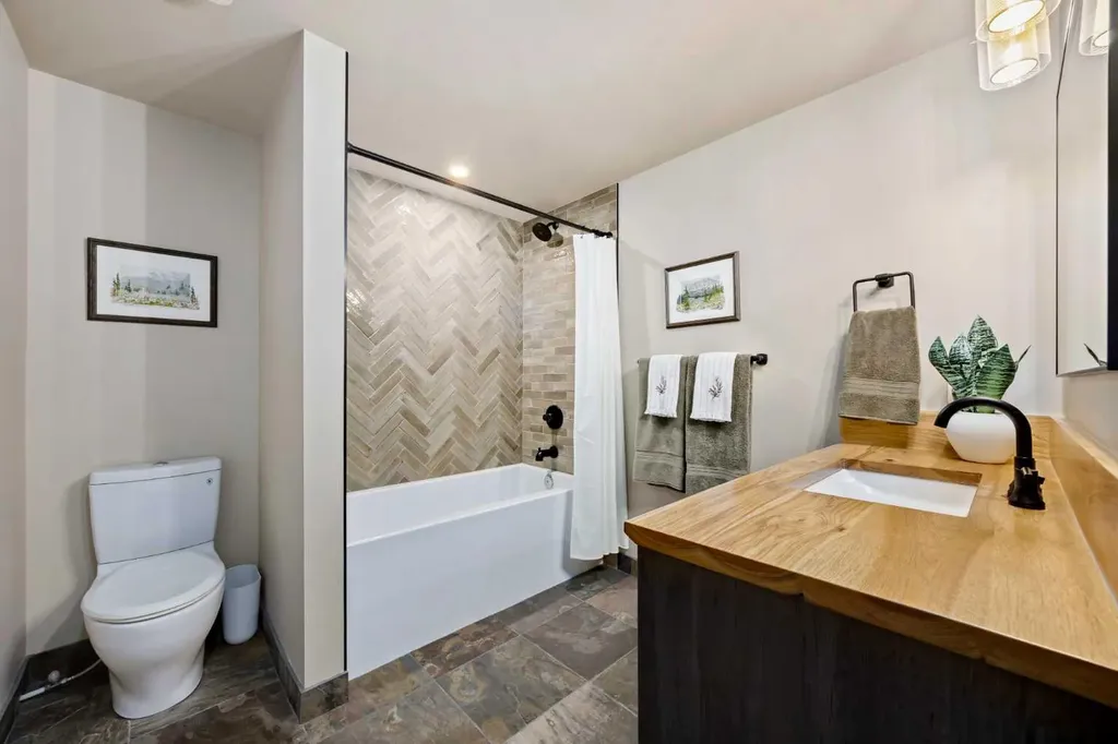 162104 376 Street W Rural Foothills County AB T3Z 3R3
