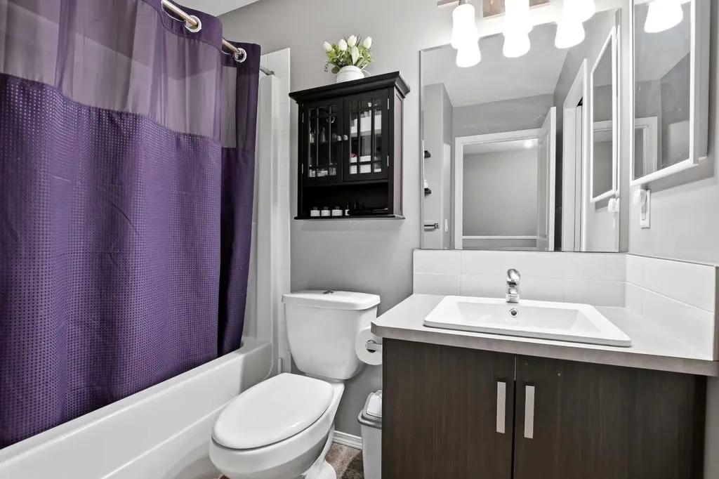 339 Viscount Drive Red Deer AB T4R 0S2