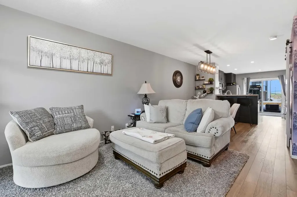 339 Viscount Drive Red Deer AB T4R 0S2