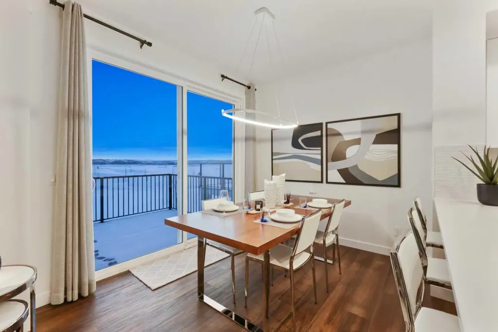 206 Sora Way SE Calgary AB T3S0V5