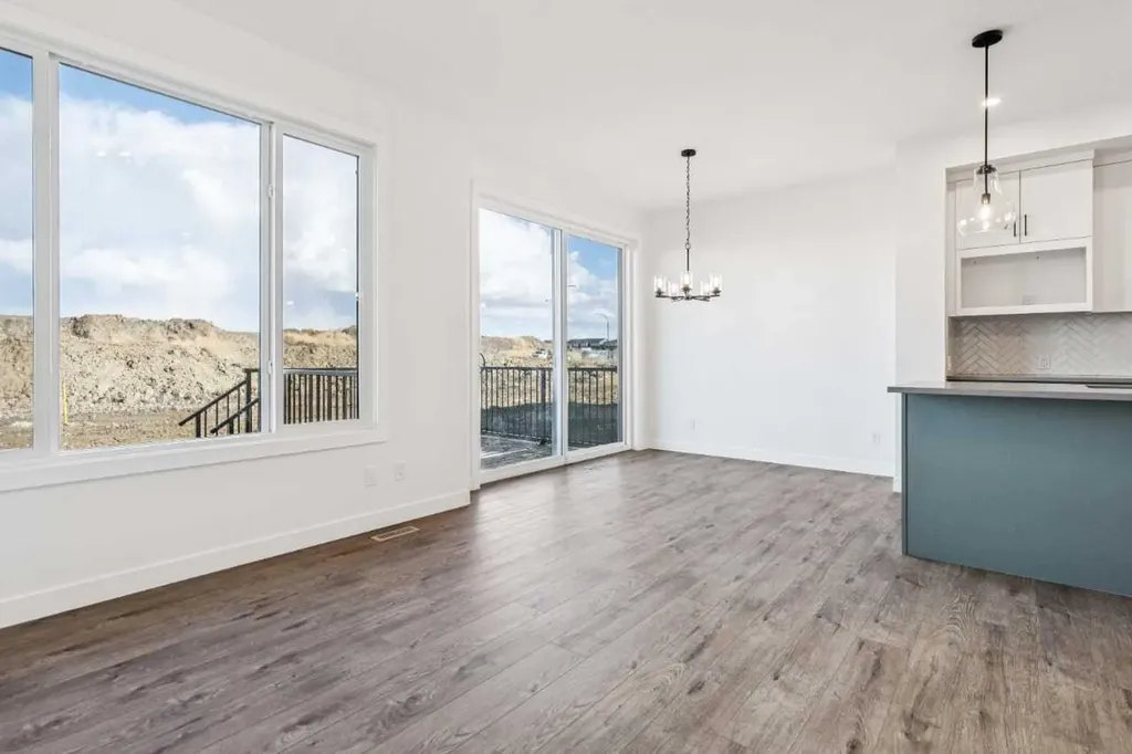 206 Sora Way SE Calgary AB T3S0V5